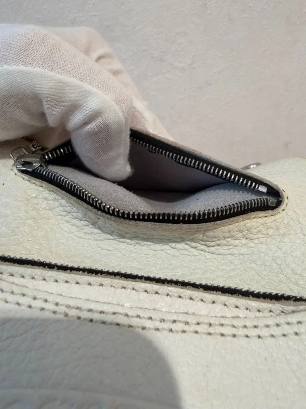 Chrome Hearts Strap 2 Zip Cross Ball Button Leather Wallet White